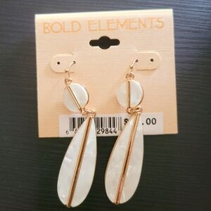 Mother Pearl like earrings